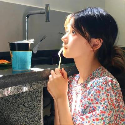寄生异种封面